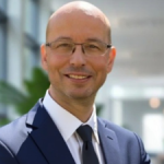 Profile photo of Tobias Mesecke